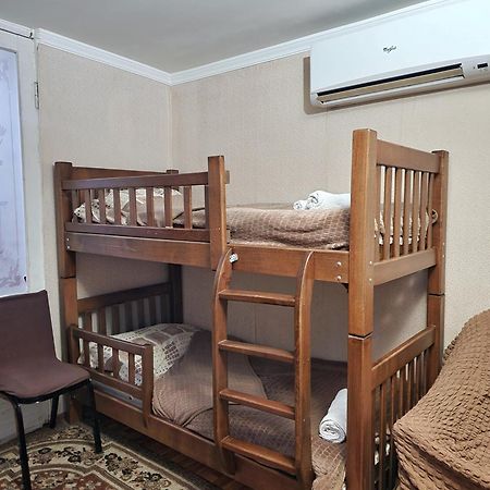 Guesthouse Ttt Tiflis Exterior foto
